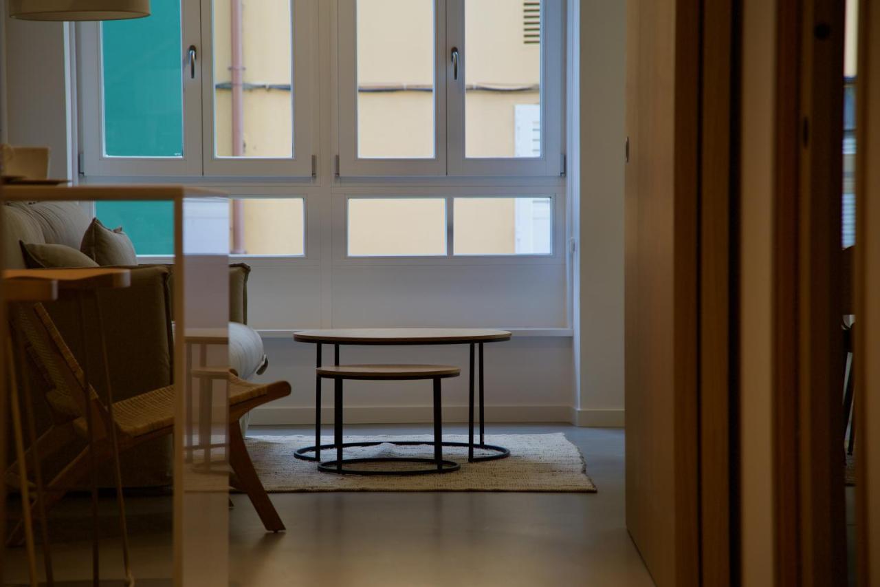 Suite 202 - 1 Bedroom Suite In Amando Perez Suites Рибадео Экстерьер фото