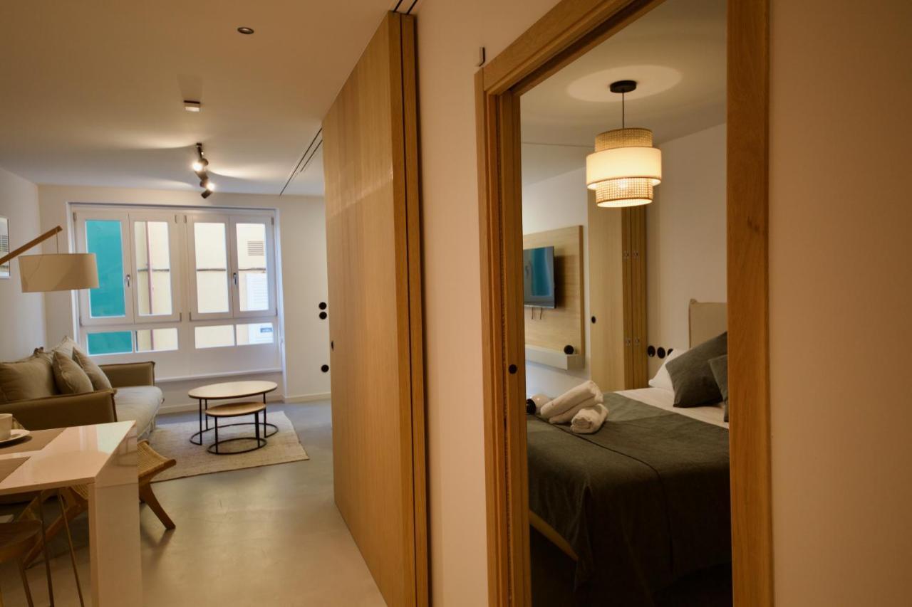 Suite 202 - 1 Bedroom Suite In Amando Perez Suites Рибадео Экстерьер фото